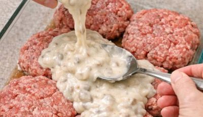 Pour cream of mushroom soup